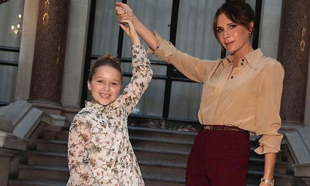 ¿A qué 'royal' le ha copiado Harper Beckham su último look?