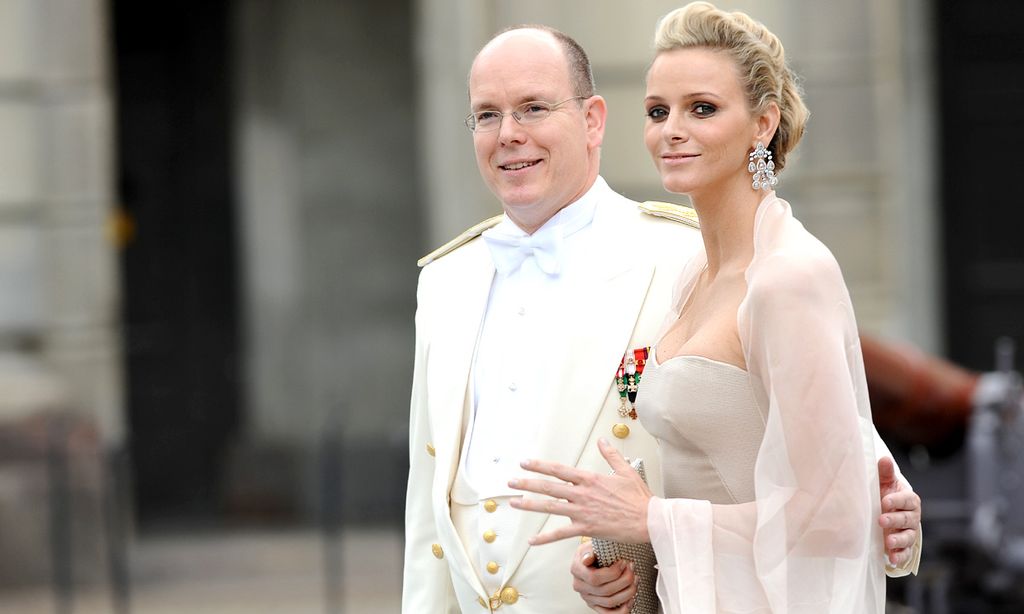 El de Charlene, Máxima y otros espectaculares looks que fascinaron en la boda de Victoria de Suecia