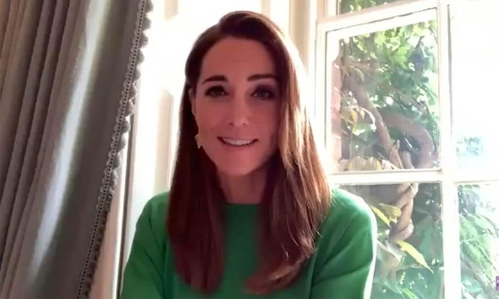 Kate Middleton con vestido verde de Diane Von Furstenberg