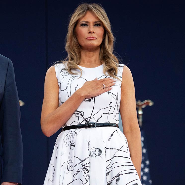 ¿Por qué ha sido tan comentado el último vestido de Melania Trump?