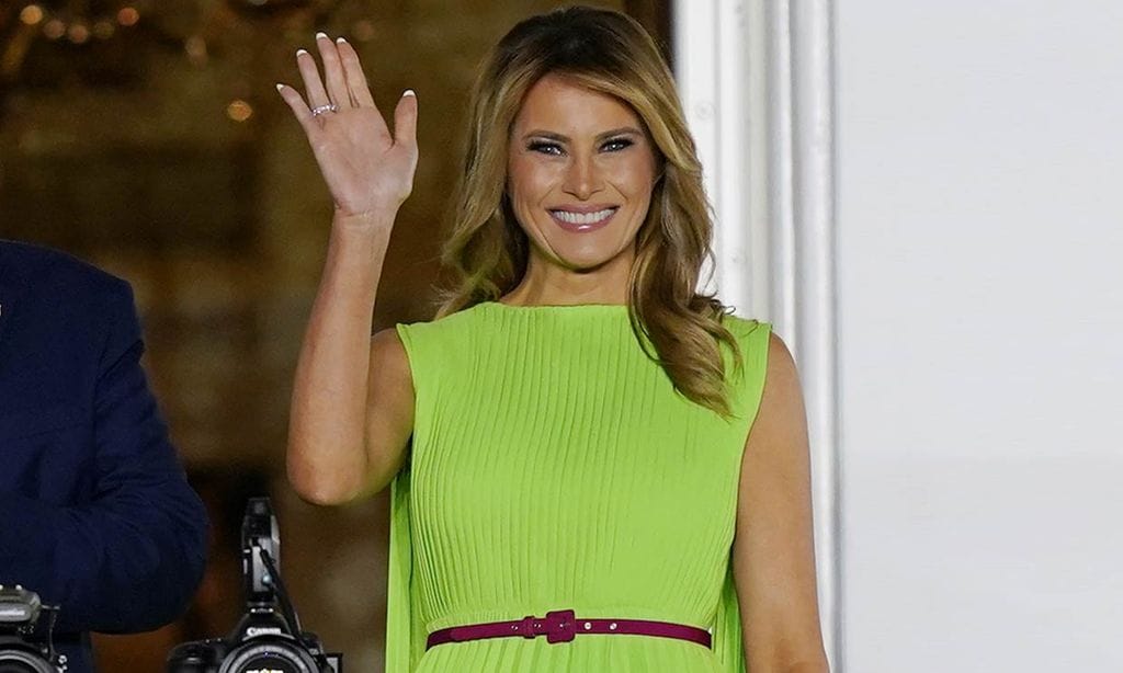 El vestidazo-capa con el que Melania Trump ha eclipsado a Ivanka