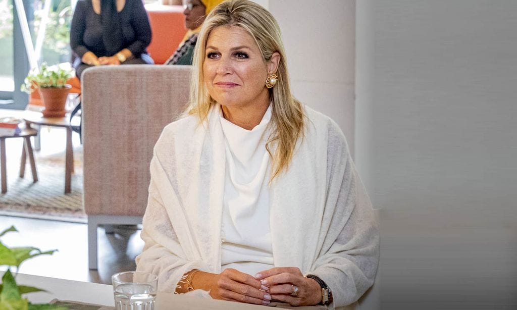 El truco de Máxima de Holanda para que su 'top' de Zara parezca una prenda de lujo