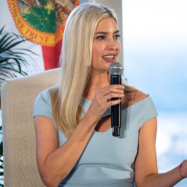 Ivanka Trump estrena el escote 'imposible' que nunca habíamos visto en su armario