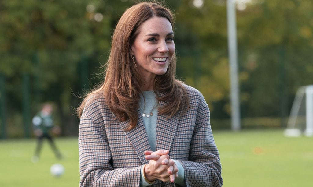 Kate Middleton con abrigo de Massimo Dutti