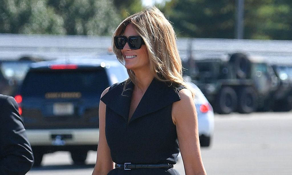 ¿Cuál es más elegante: negro o azul marino? La respuesta tras el duelo de Melania e Ivanka