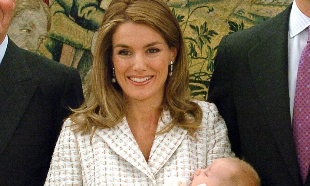 Reina Letizia en el bautizo de Leonor