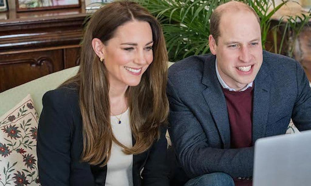 Kate Middleton sigue los pasos de Meghan Markle y manda un mensaje con su nueva joya