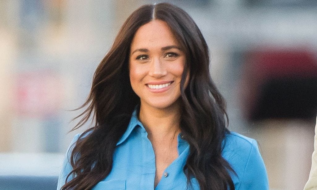 Meghan Markle estrena un minivestido ¡que cuesta menos de 25 euros!