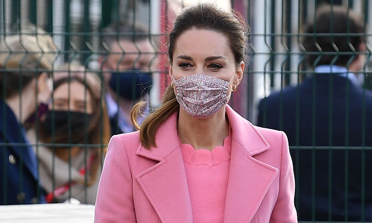 El próximo superventas de Kate Middleton, su nuevo jersey con 'cuello concha'