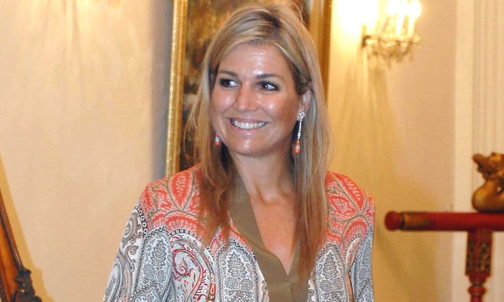 Máxima de Holanda recicla el look con el que confundió a sus fans hace cinco años