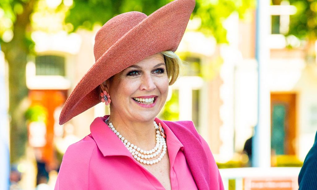 Tras Kate y doña Letizia, Máxima confirma el fenómeno del 'rosa Barbie' entre la realeza