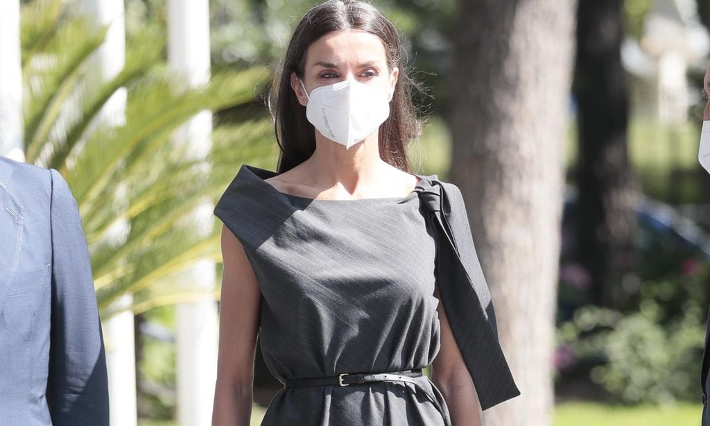 Un vestido con mensaje, el segundo estreno viral de la Reina en menos de 24 horas