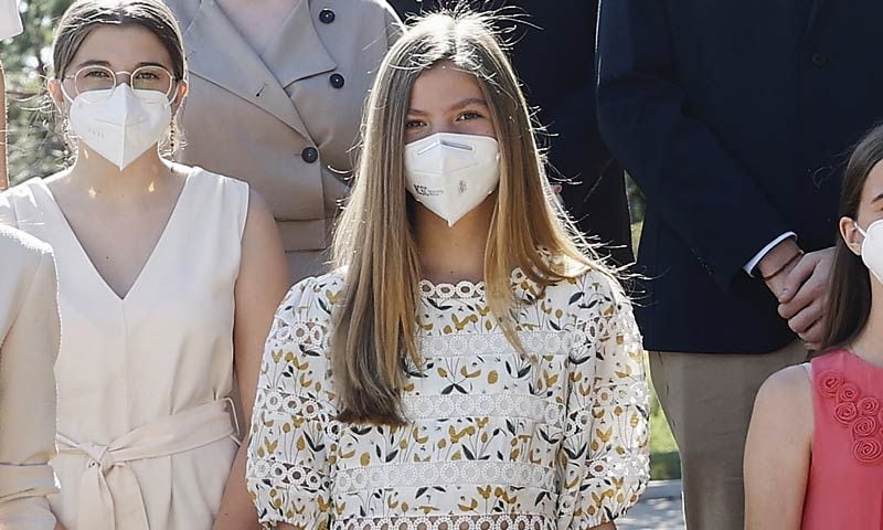Con un vestido de guipur: la infanta Sofía se une a la tendencia que triunfa entre las 'influencers'
