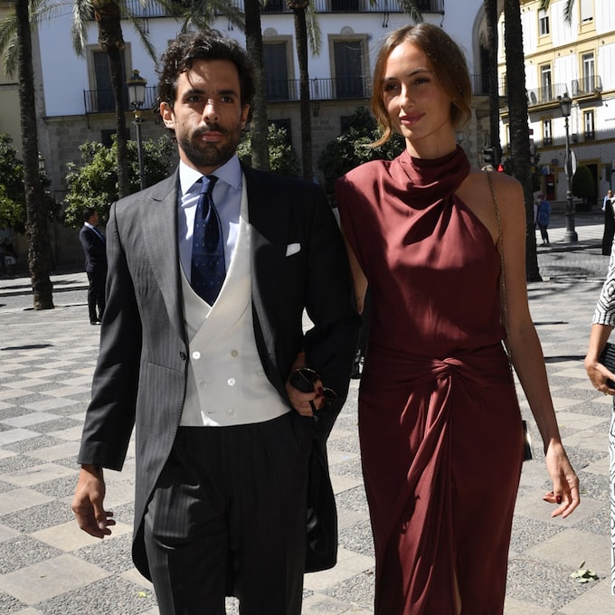 Los mejores looks de invitada en la boda de Carlos Cortina y Carla Vega-Penichet