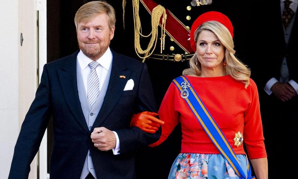 Máxima rompe tradiciones con su conjunto de gala en el Día del Príncipe