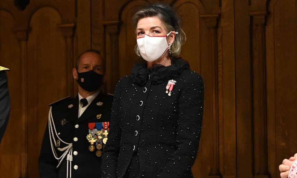 El traje de pedrería de Carolina y los looks de las mujeres Grimaldi en el Principado