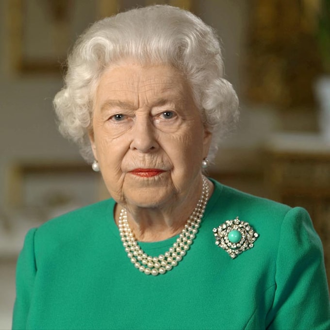 Los looks con historia de la reina Isabel II por su 96º cumpleaños