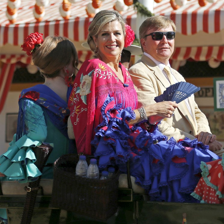 Hace tres años, Máxima y sus hijas llevaron trajes de flamenca en Sevilla