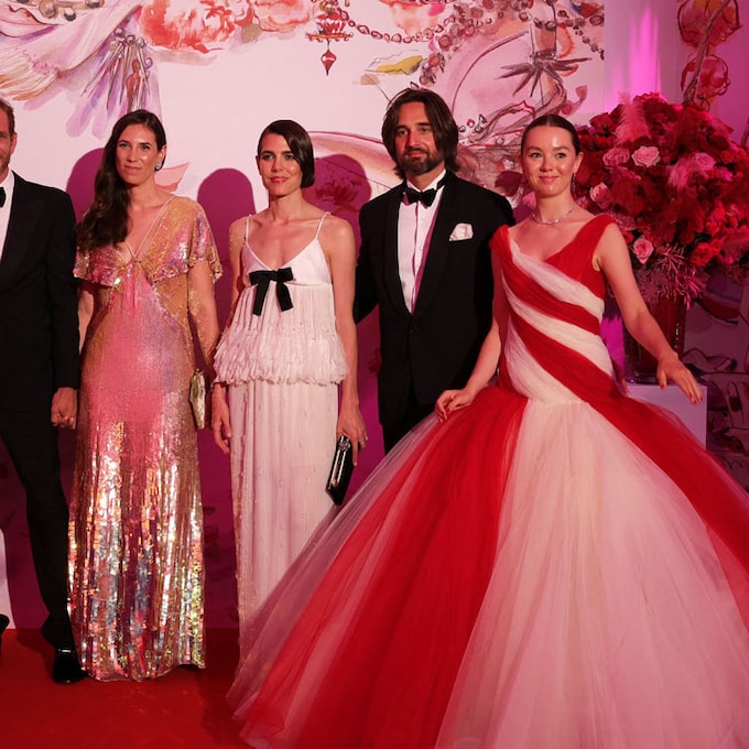 El vestido 'Emily in Paris' de Alejandra de Hannover y otros looks de Alta Costura en Mónaco