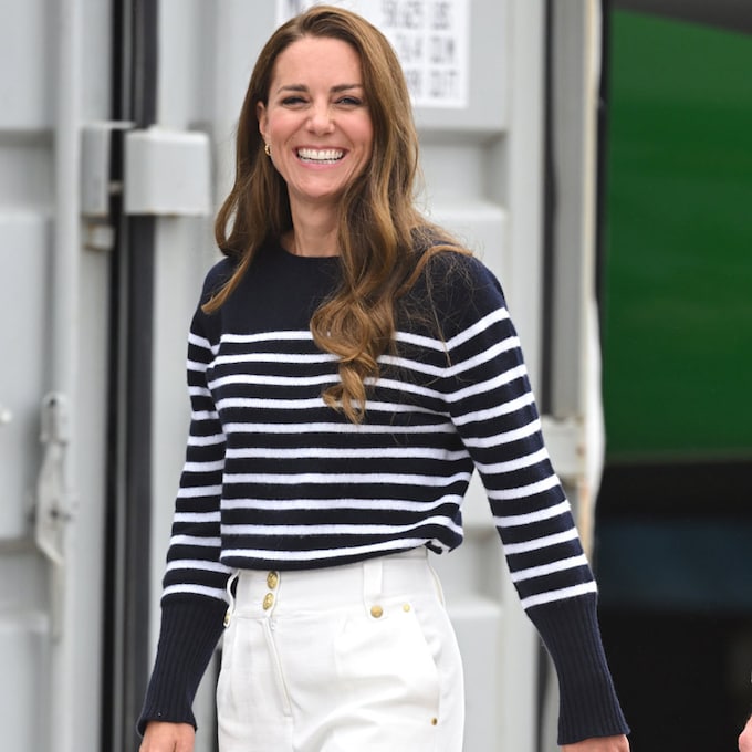 Kate Middleton, la más juvenil con 'shorts' y las zapatillas de Diana