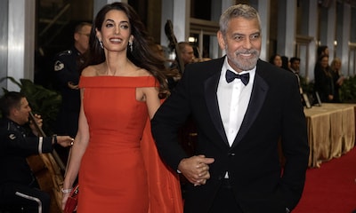 George Clooney se convierte en el mejor 'estilista' de su mujer sobre la alfombra roja