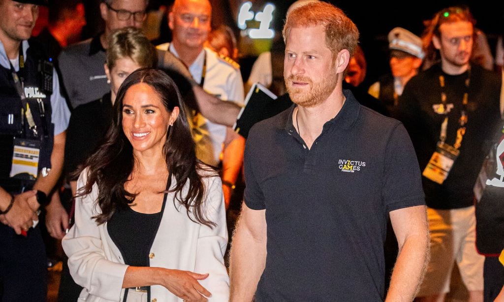 Meghan Markle, referente del 'lujo silencioso' con el look minimalista perfecto para el entretiempo