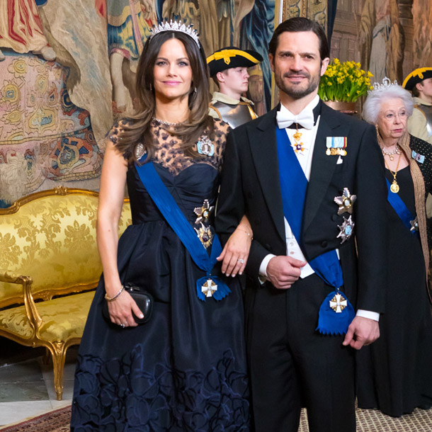 La princesa Sofia de Suecia arrasa de cena de gala con un vestidazo azul de 2105 y ¿una nueva tiara?