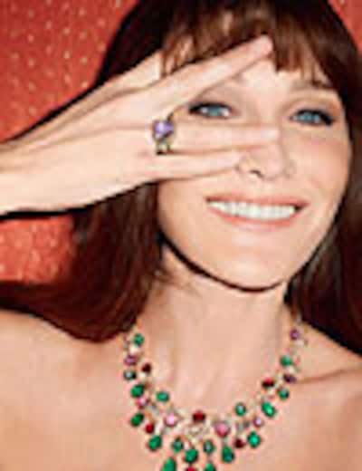 Carla Bruni posa como modelo de una firma de joyas