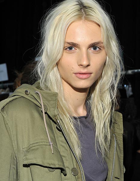 andrej-pejic-topandrogino1-a.jpg