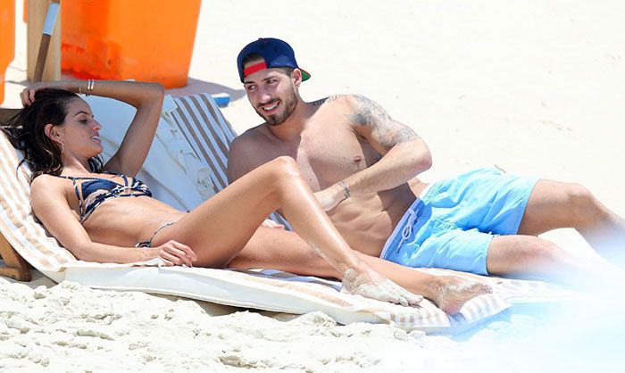 Izabel Goulart y el futbolista Kevin Trapp, amor bajo el sol, por Navidad