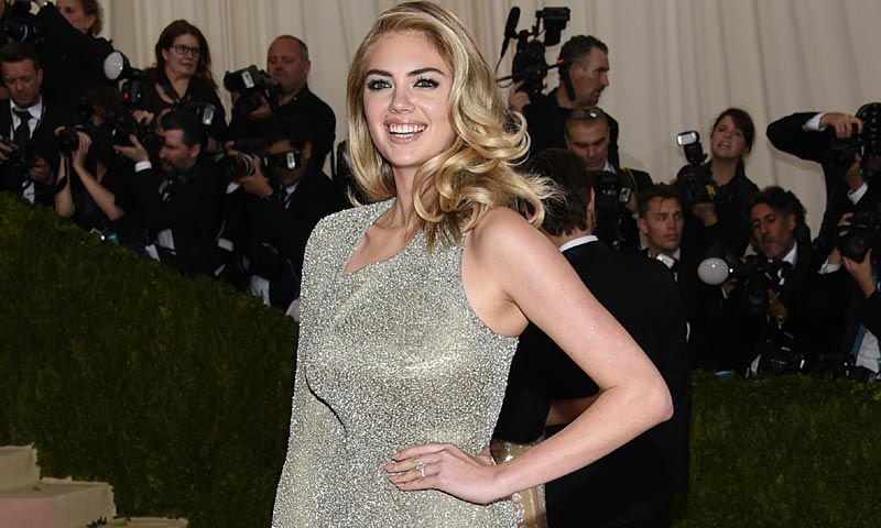 Kate Upton conquistó la MET Gala 2016 con su anillo de compromiso, pero ¿quién es su novio?