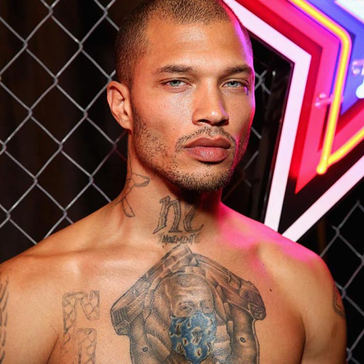 Jeremy Meeks, el (ex) preso más 'sexy' del mundo, luce tatuajes y músculos en Nueva York