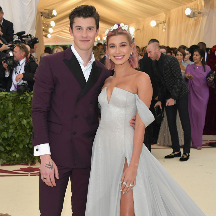 Hailey Baldwin y Shawn Mendes posan por primera vez juntos