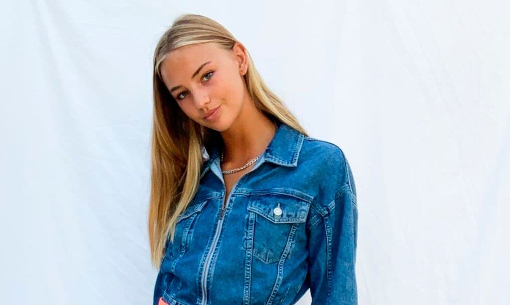 El fenómeno 'Mia Regan', la novia de Romeo Beckham protagoniza la campaña de una firma española