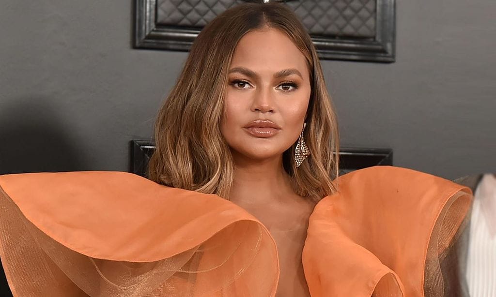 La desgarradora carta en la que Chrissy Teigen cuenta cómo se sintió tras perder a su bebé