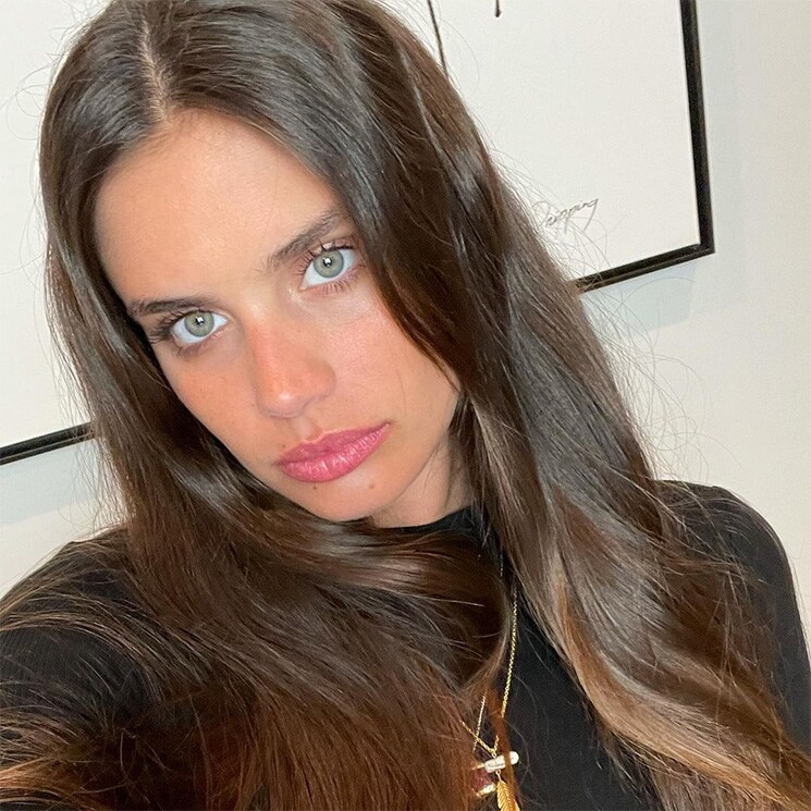 Sara Sampaio, de modelo a diseñadora de joyas por una buena causa 