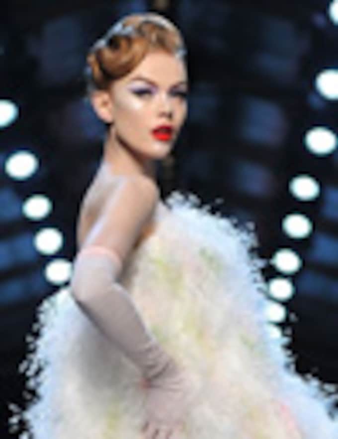 Arranca la Alta Costura de París con las propuestas para primavera-verano 2011 de John Galliano para Christian Dior