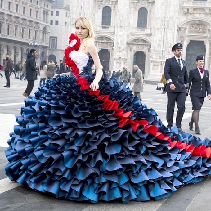 La ‘cero-discreta’ Suki Waterhouse y otras curiosidades de la Semana de la Moda de Milán