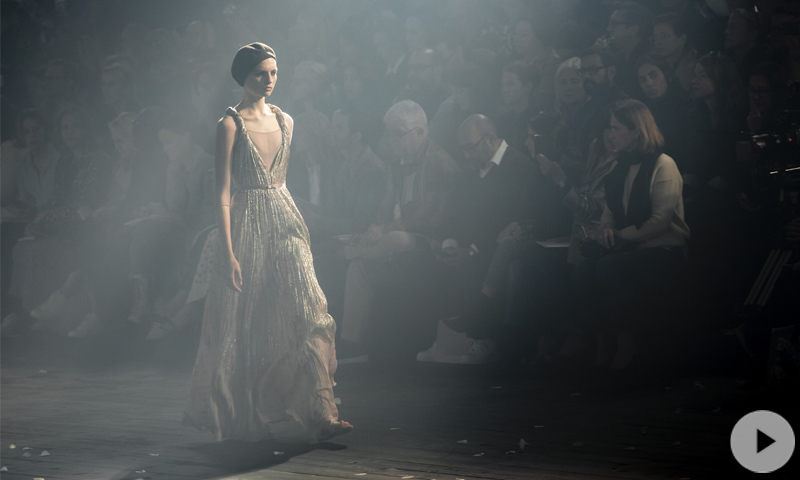 Dior se inspira en el baile para encontrar la feminidad más poderosa