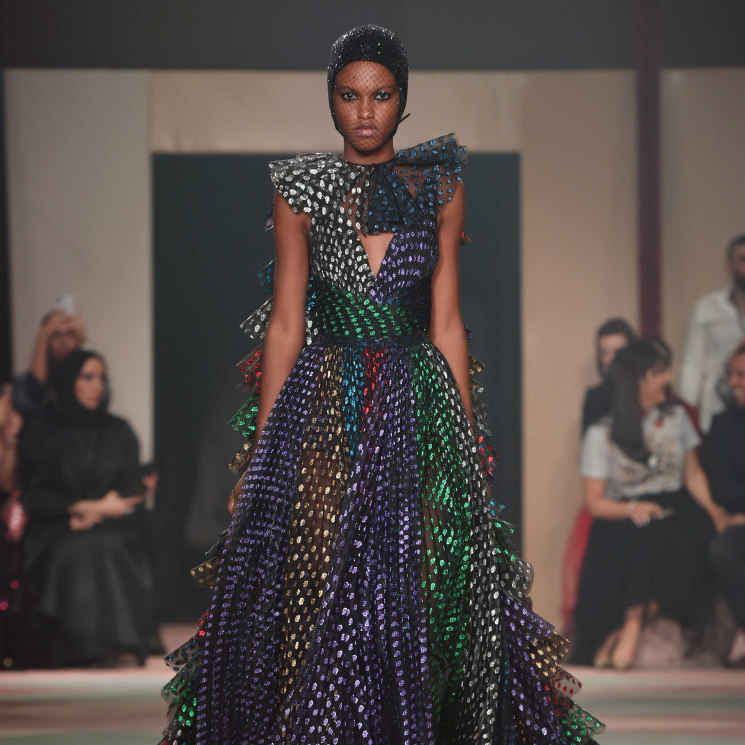 El apoteósico triunfo de Dior en Dubái con 15 looks exclusivos