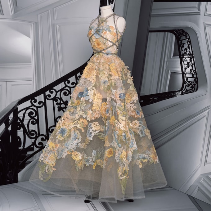 La exquisita elegancia de Dior conquista una cita atípica con la Alta Costura