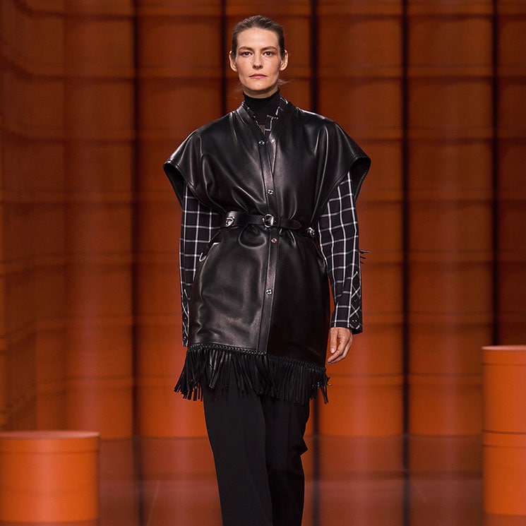Sofisticación eterna: Hermès rechaza las tendencias pasajeras para el próximo otoño 