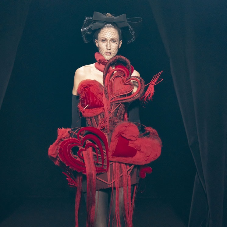 AZ Factory y el homenaje de 44 diseñadores al fallecido Alber Elbaz