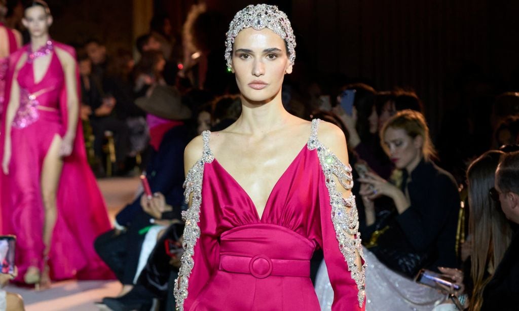 Los detalles del desfile de Alta Costura de Zuhair Murad y su guiño a la 'Belle Époque'