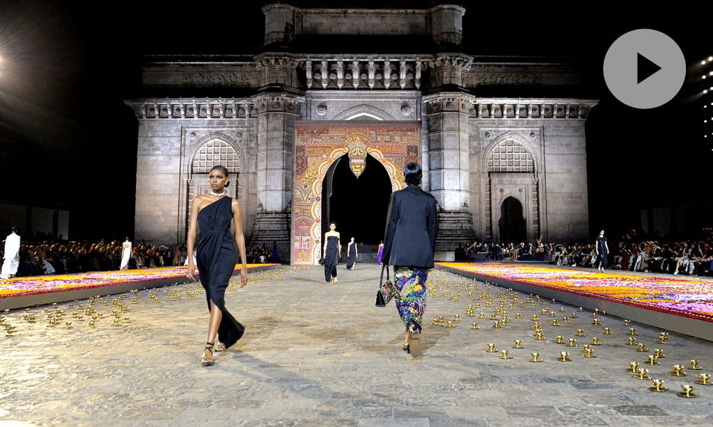 Redescubre el histórico desfile de Dior desde Bombay
