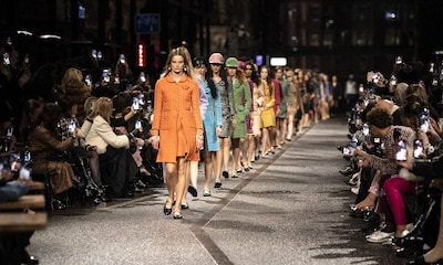 Chanel conquista Manchester con su colección más artesanal en la que el 'tweed' se moderniza