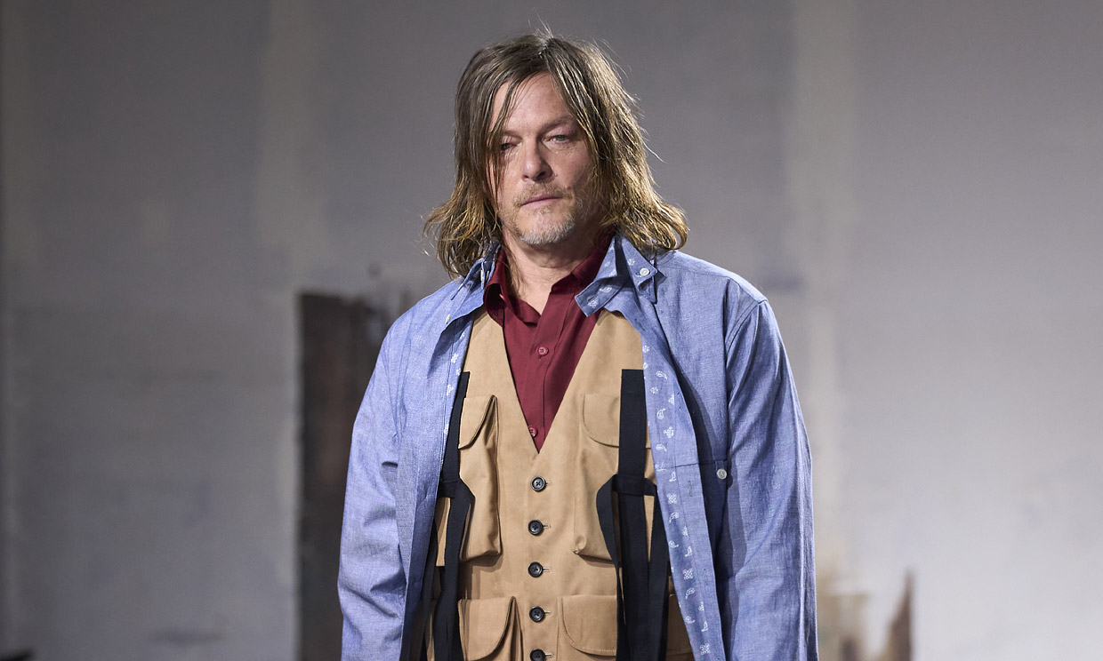 El día que el actor Norman Reedus se convirtió en un modelo más de la pasarela de París