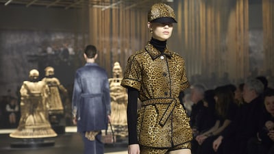 El guiño sesentero de Dior inaugura la Semana de la Moda de París