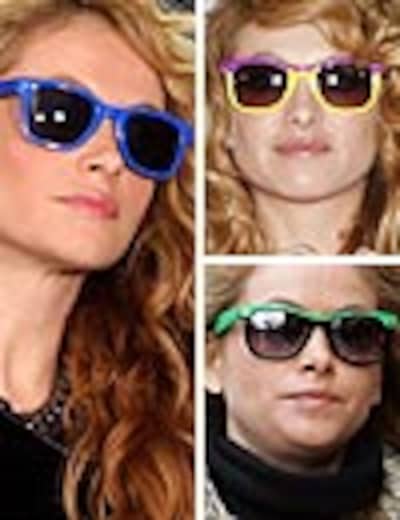 Los accesorios de las estrellas: Paulina Rubio y sus gafas de colores