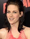 Kristen Stewart se decanta por las transparencias en el estreno de ‘The Runaways’